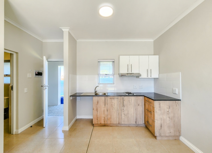 1 Bedroom Property for Sale in Bellair Western Cape